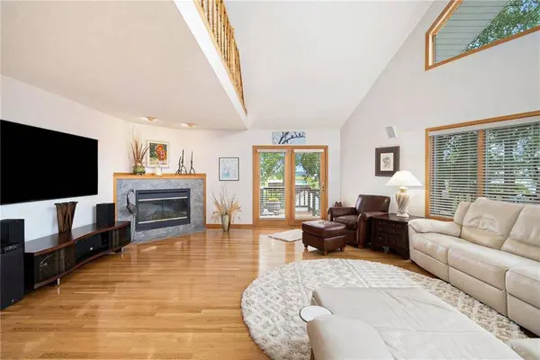 512 Lake Shore DR, Craig, MO 64437