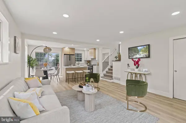 420 W 3RD AVE, Runnemede, NJ 08078