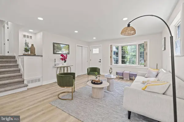 420 W 3RD AVE, Runnemede, NJ 08078