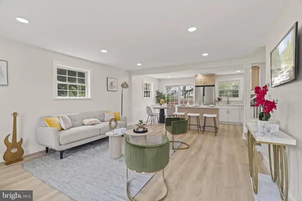 420 W 3RD AVE, Runnemede, NJ 08078