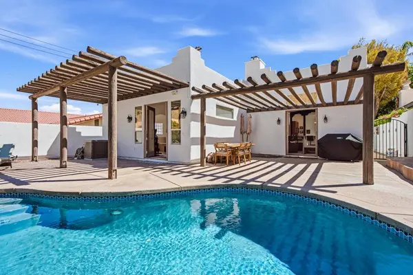 53305 Avenida Madero, La Quinta, CA 92253