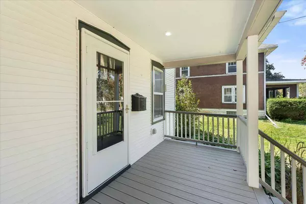 192 State Street, Oregon, WI 53575