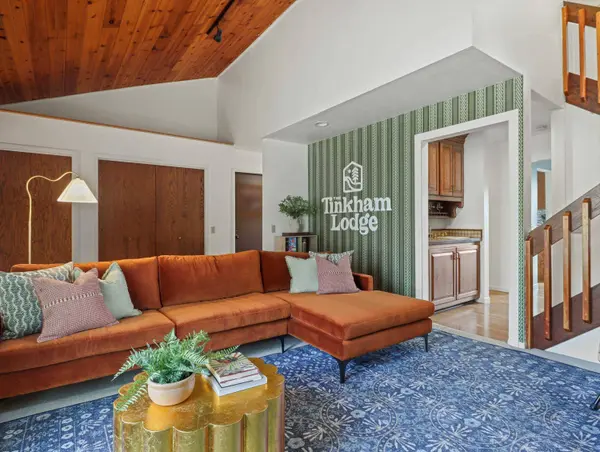 1074 Tinkham Trail, Baraboo, WI 53913