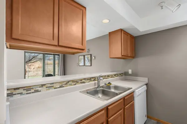 2822 Pleasant View Road, Middleton, WI 53562