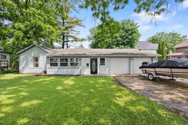 116 E Randolph Street, Stoughton, WI 53589
