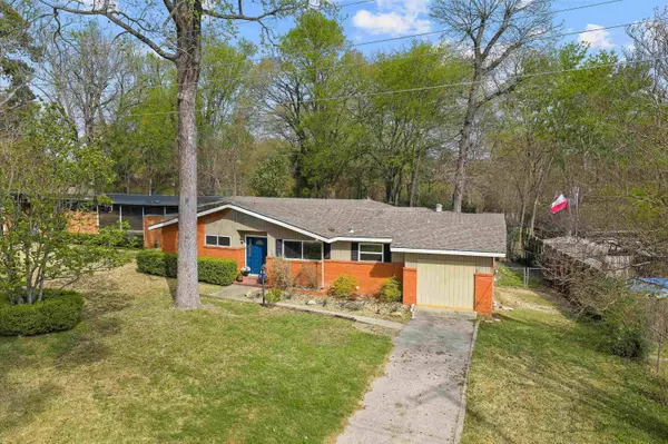 1202 Tulane Ave, Longview, TX 75601