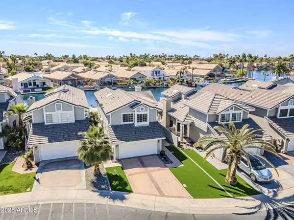 1321 W WINDRIFT Way, Gilbert, AZ 85233