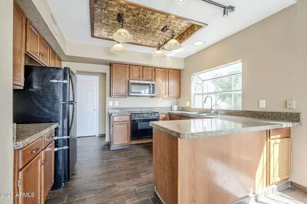 1321 W WINDRIFT Way, Gilbert, AZ 85233