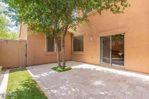 2930 E QUIET HOLLOW Lane, Phoenix, AZ 85024