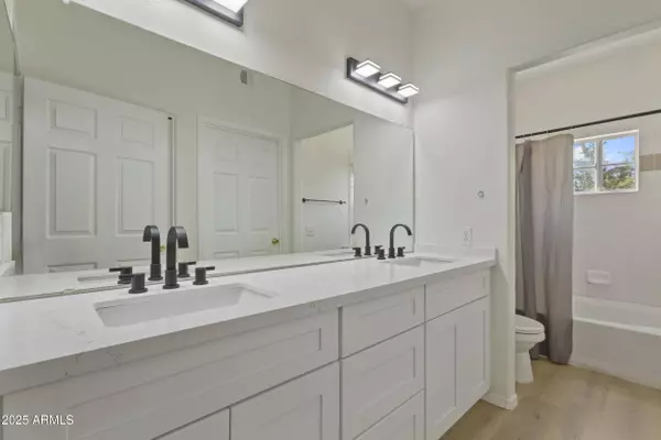 600 W GROVE Parkway #2101, Tempe, AZ 85283