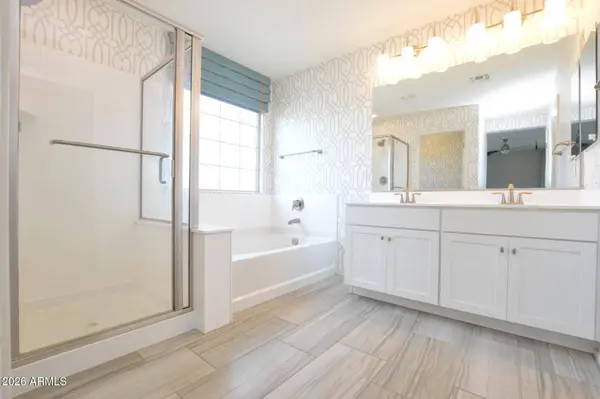 214 E Bluejay Drive, Chandler, AZ 85286