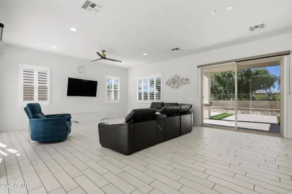 4274 S Notting Hill Drive, Gilbert, AZ 85297