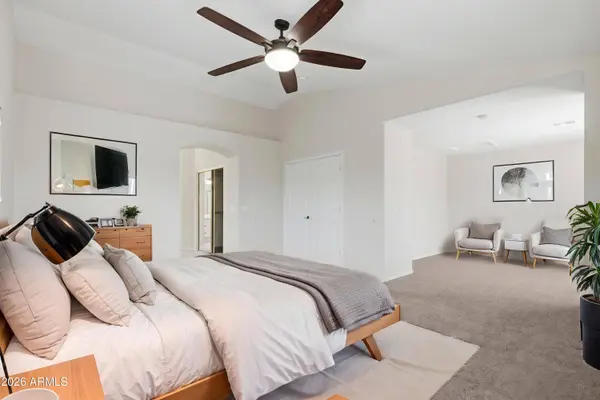223 W RAVEN Drive, Chandler, AZ 85286