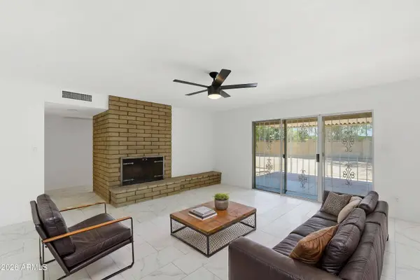 4427 W Dahlia Drive, Glendale, AZ 85304