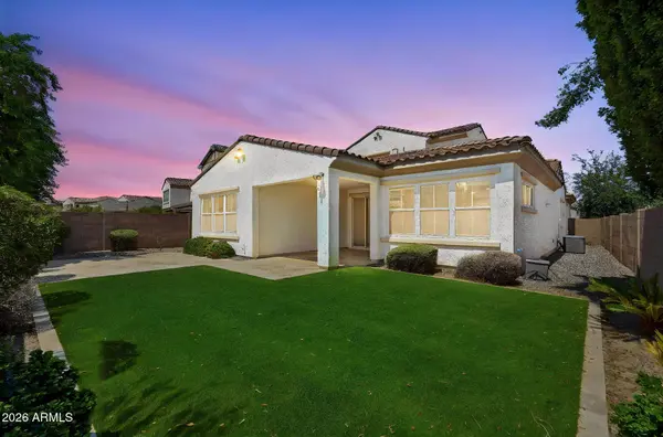 923 W YELLOWSTONE Way, Chandler, AZ 85248