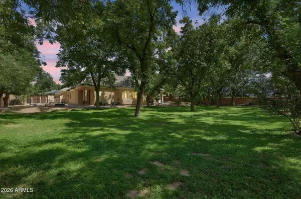 15445 E BRONCO Court, Gilbert, AZ 85298