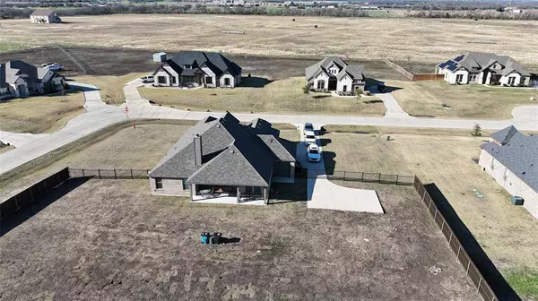 510 Evening Fire Drive, Waxahachie, TX 75167