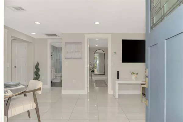 205 AVENIDA DE BAHIA, Nokomis, FL 34275