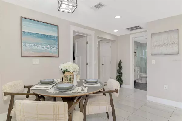 205 AVENIDA DE BAHIA, Nokomis, FL 34275