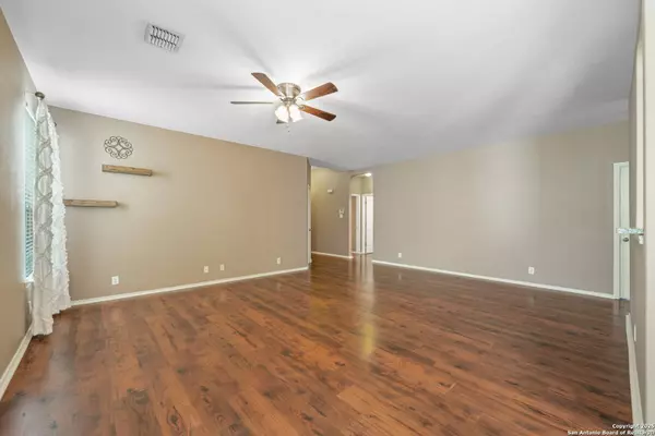 17046 Ashbury Lodge, San Antonio, TX 78247