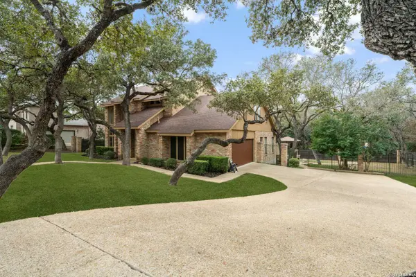 9 Inwood Manor, San Antonio, TX 78248