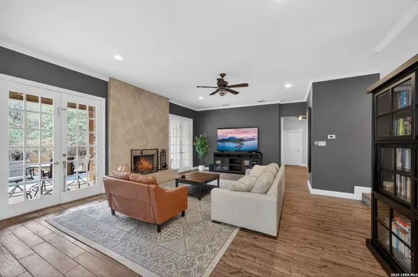 9 Inwood Manor, San Antonio, TX 78248