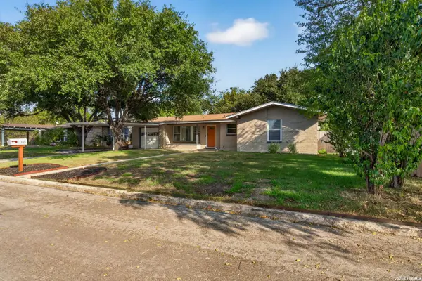 110 WESTCHESTER DR, San Antonio, TX 78217