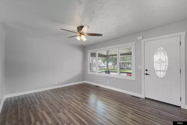 7332 Frederick Avenue, La Vista, NE 68128