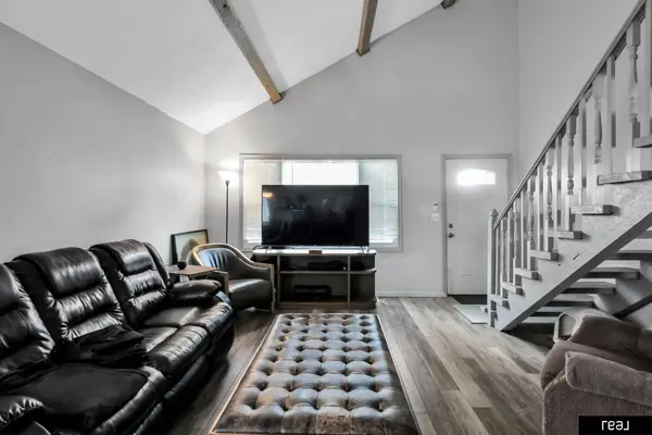 6527 Lafayette AVE, Omaha, NE 68132