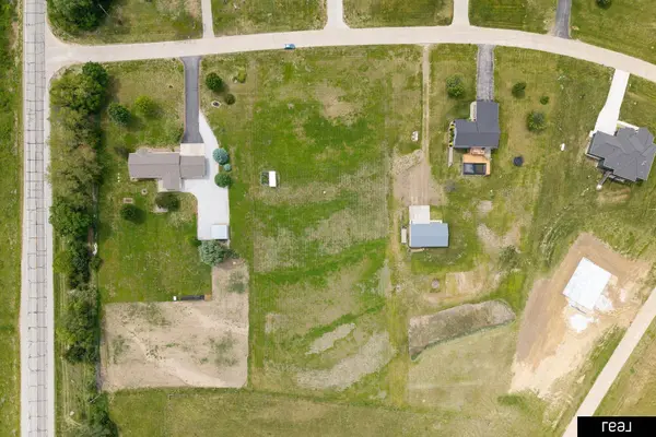 2492 280th AVE, Sidney, IA 51652