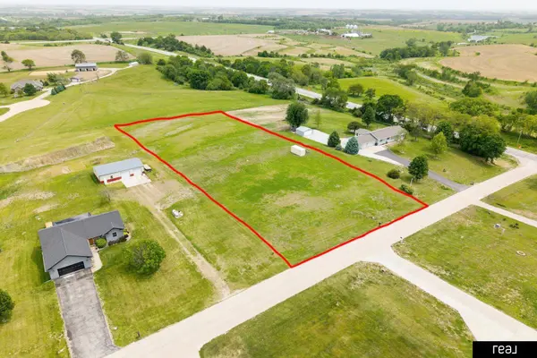 2492 280th AVE, Sidney, IA 51652