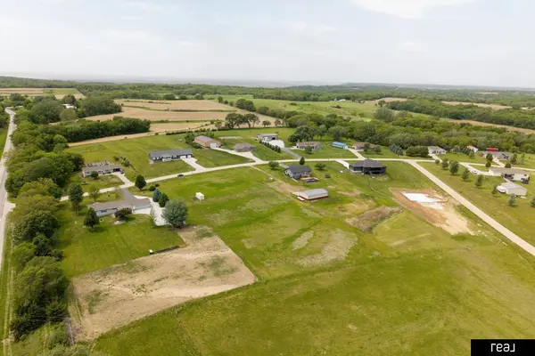 2492 280th AVE, Sidney, IA 51652