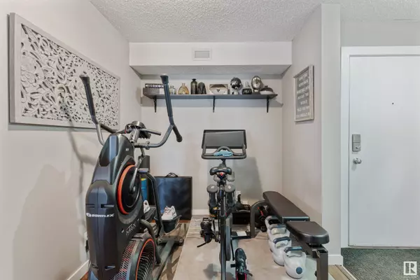 #118 11808 22 AV SW, Edmonton, AB T6W 2A2