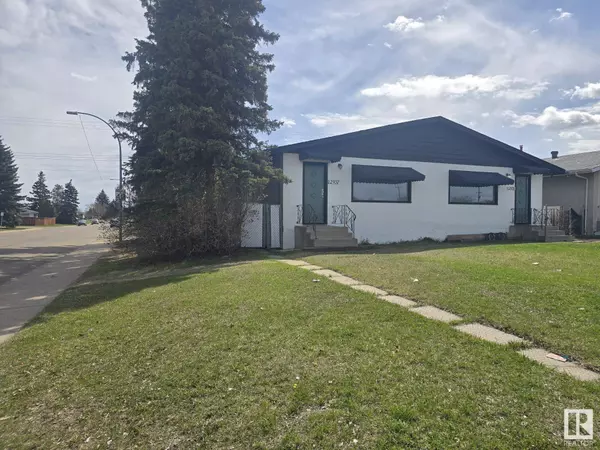 12935 / 12937 82 ST NW, Edmonton, AB T5E 2T3