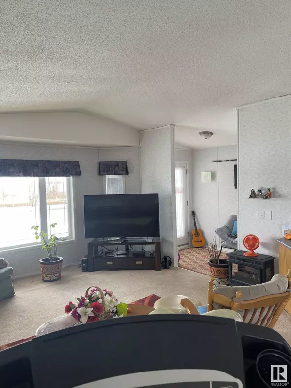 #6 3401 STE. ANNE TR, Rural Lac Ste. Anne County, AB T0E 0A1