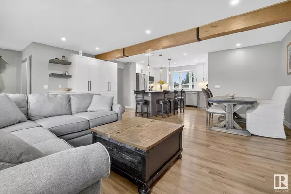 3628 107 ST NW, Edmonton, AB T6J 1B1