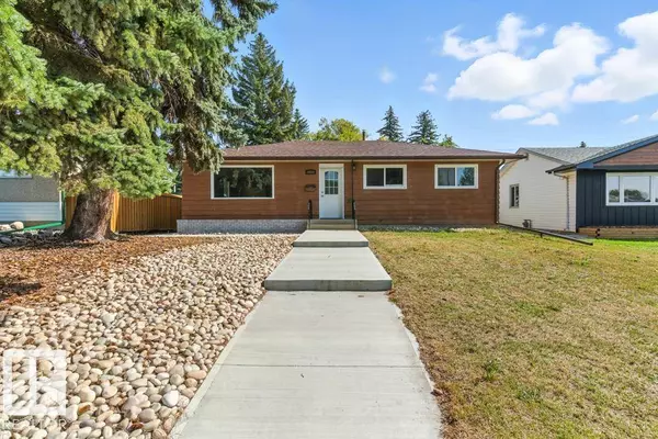 9623 52 ST NW, Edmonton, AB T6B 1G8