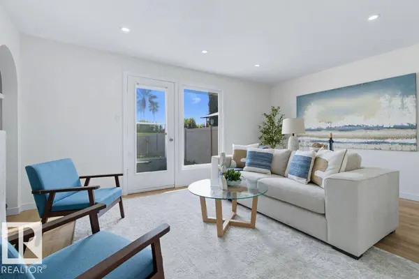 121 ABBOTTSFIELD RD NW, Edmonton, AB T5W 4S9