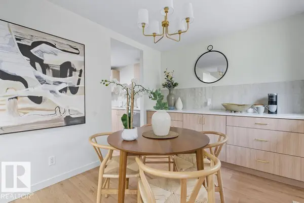 121 ABBOTTSFIELD RD NW, Edmonton, AB T5W 4S9