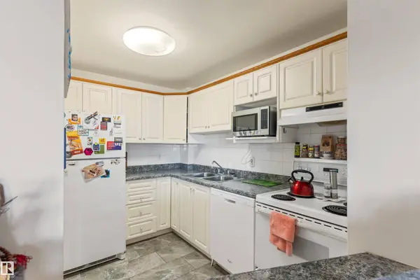 #104 7816 106 AV NW, Edmonton, AB T6A 1H5