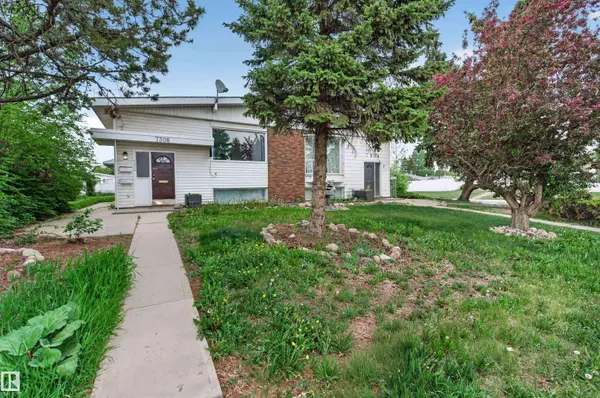 7304/7306 78 AV NW, Edmonton, AB T6B 0C1
