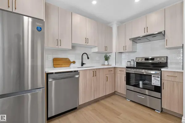 #11 2024 57 ST NW, Edmonton, AB T6L 2Z3