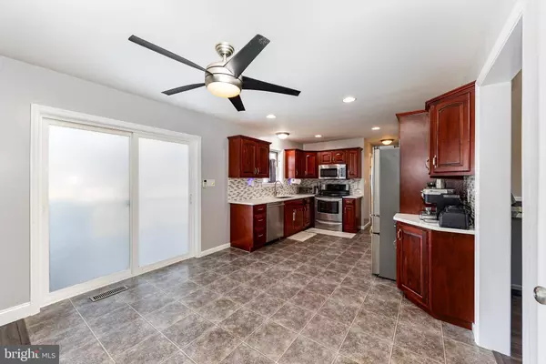 14 MAYFLOWER DR L-0100, Jonestown, PA 17038