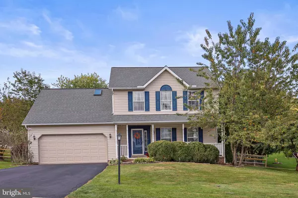 210 RUNNINGBOARD RD, Stewartstown, PA 17363