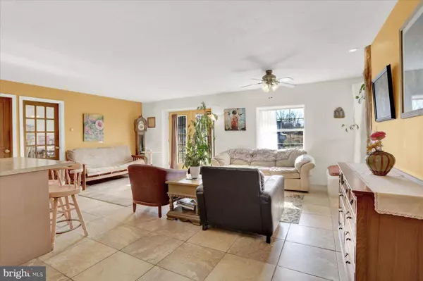 115 HARLACHER RD, East Berlin, PA 17316