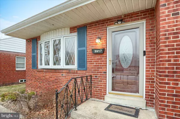 3917 DURHAM RD, Harrisburg, PA 17110