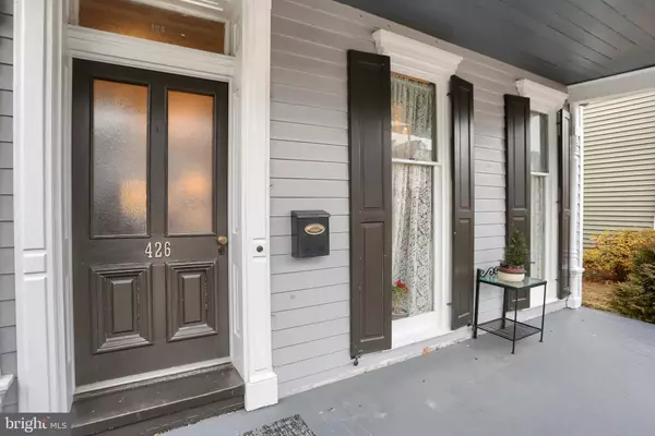 426 W MAIN ST, Mechanicsburg, PA 17055