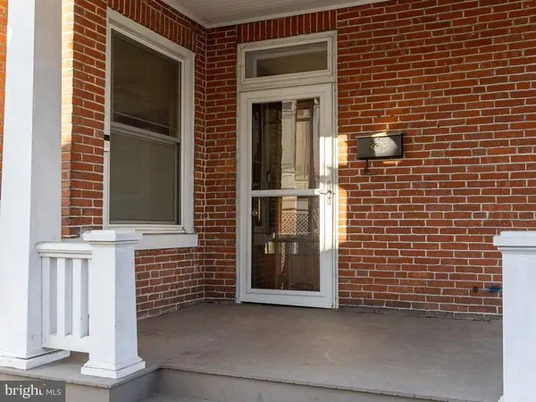 202 WALNUT ST, Lemoyne, PA 17043