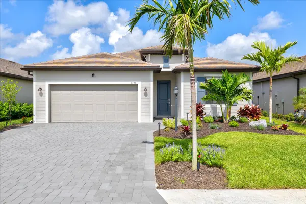 Spotted Seal Ln, Bradenton, FL 34211