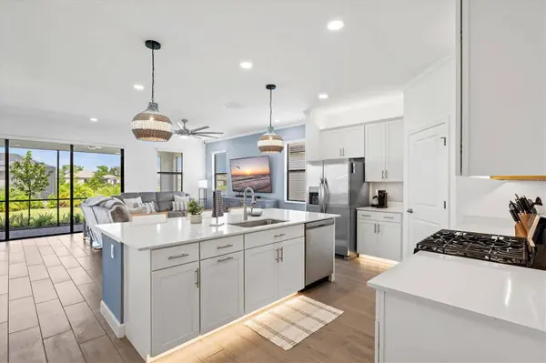 5144 SPOTTED SEAL LN, Bradenton, FL 34211
